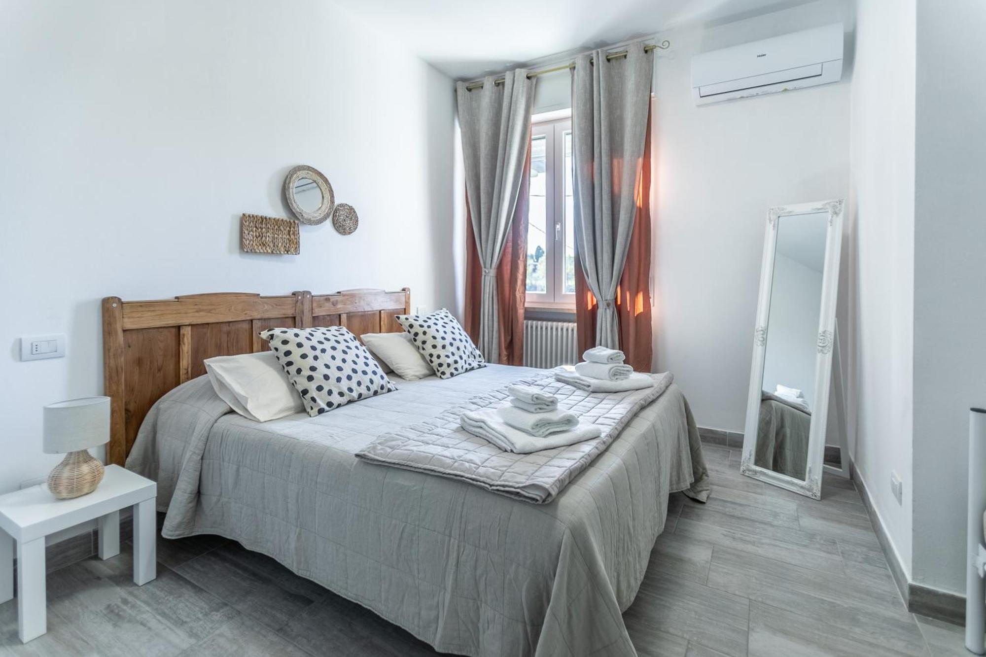 Ferienwohnung Blu Sky Garda Castelnuovo del Garda Exterior foto