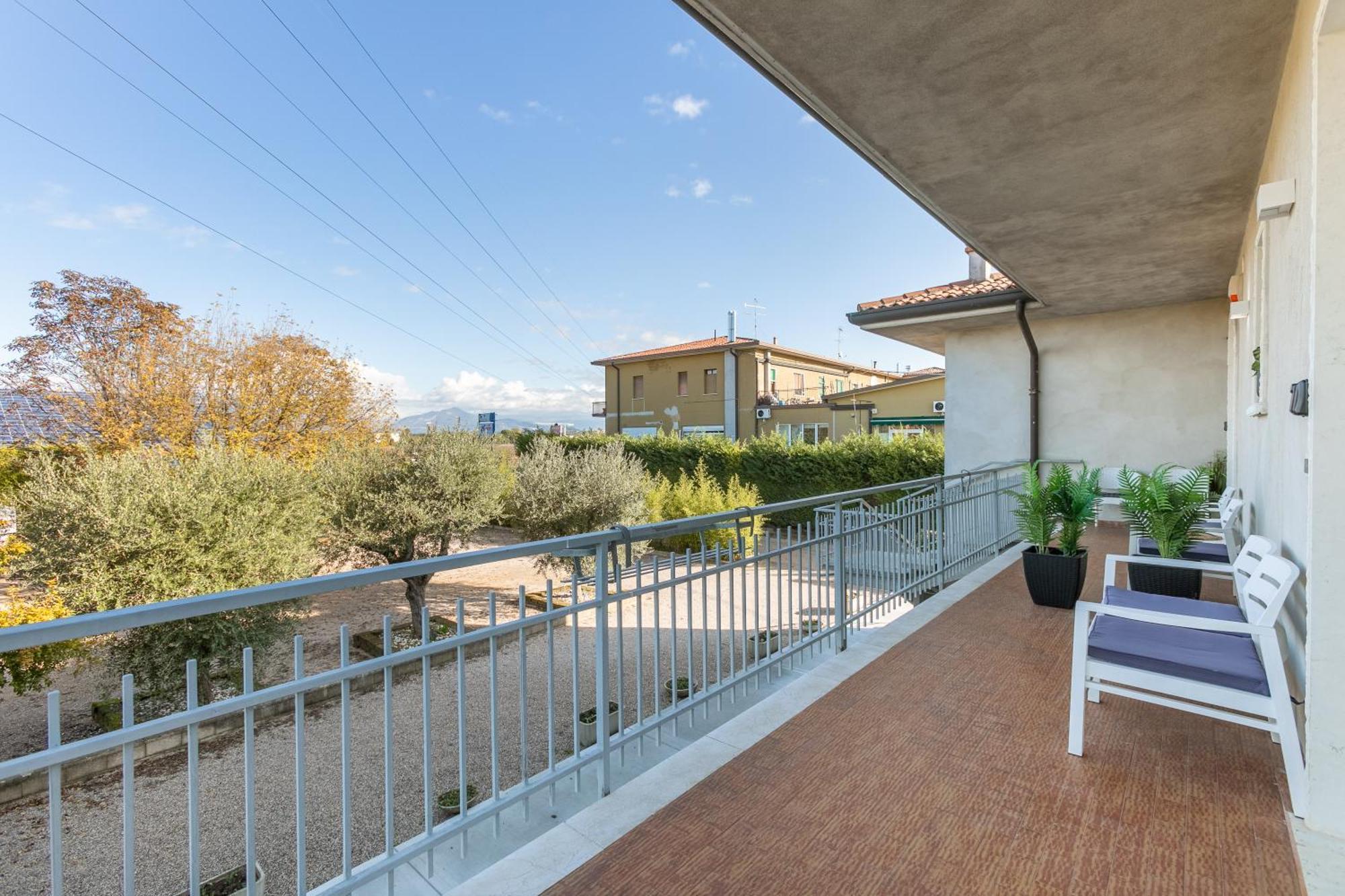 Ferienwohnung Blu Sky Garda Castelnuovo del Garda Exterior foto